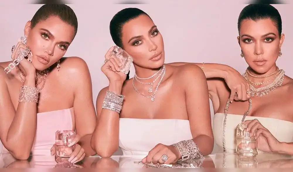 Kim Kardashian es criticada por presumir el supuesto anillo que le robaron en París Kim Kardashian es criticada por presumir el supuesto anillo que le robaron en París