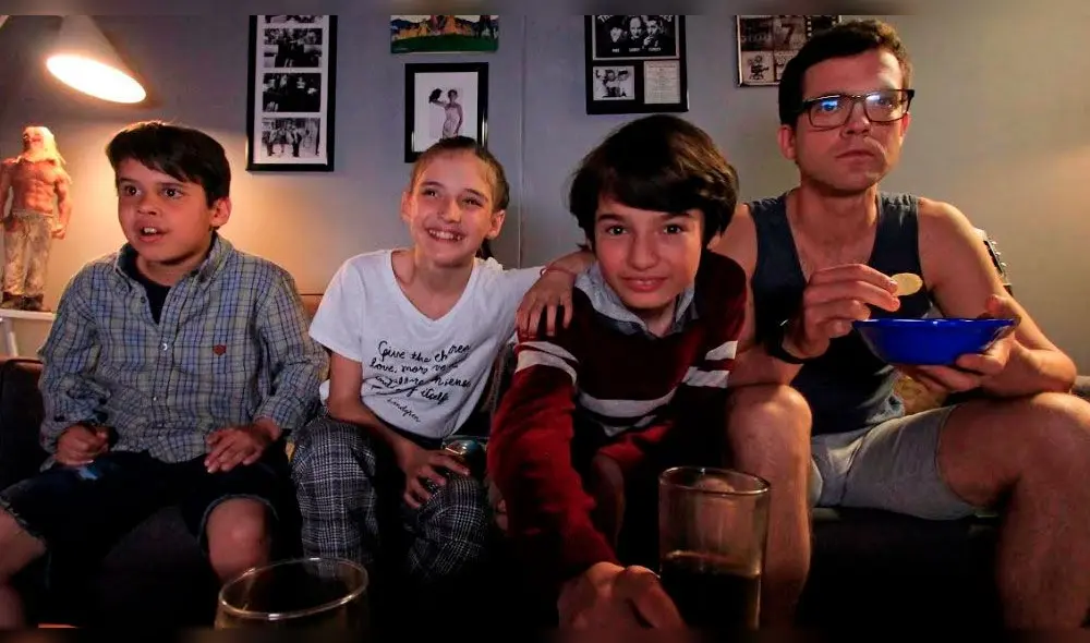 Comedia nacional “Papá x tres” superó los 100 mil espectadores en su tercera semana Comedia nacional “Papá x tres” superó los 100 mil espectadores en su tercera semana