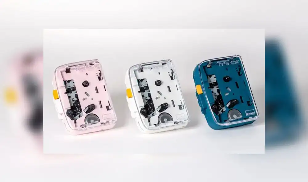 Este Walkman se puede elegir entre tres colores: blanco nube, rosa y azul noche.
