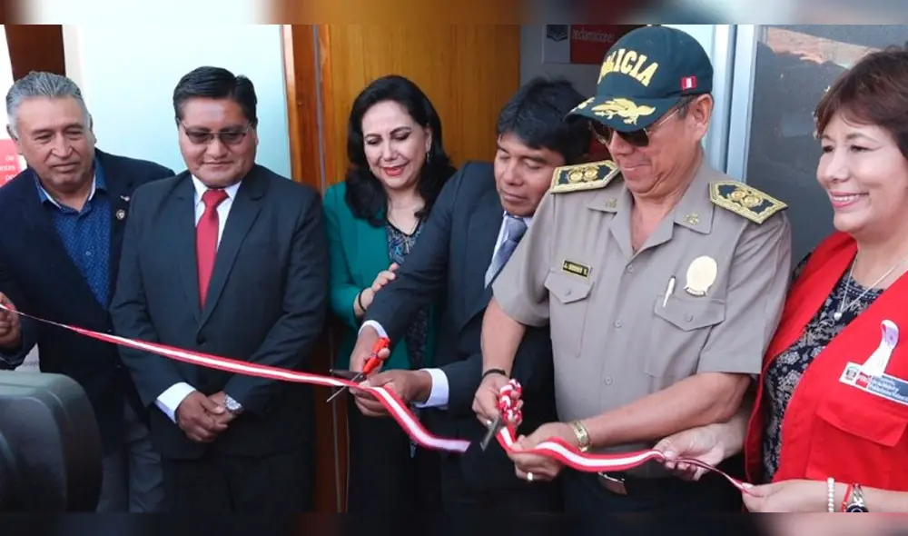 Gobernador de Tacna evitó pronunciarse sobre caso de tocamientos indebidos que implica a su funcionario. Gobernador de Tacna evitó pronunciarse sobre caso de tocamientos indebidos que implica a su funcionario.