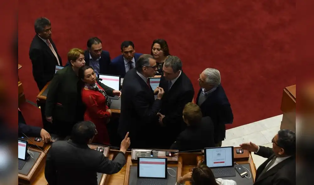 La historia en siete postales