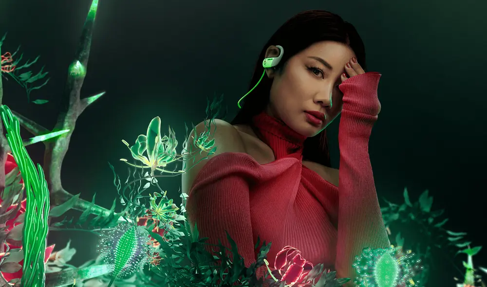 La directora creativa de Ambush se inspiró en las luces nocturnas de las calles de Tokio. Foto: Beats