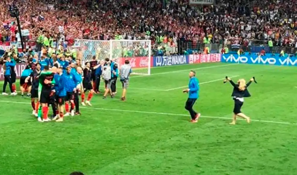 Kathleen Krüger del Bayern Múnich y otras mujeres que hacen historia en el fútbol europeo. Kathleen Krüger del Bayern Múnich y otras mujeres que hacen historia en el fútbol europeo.