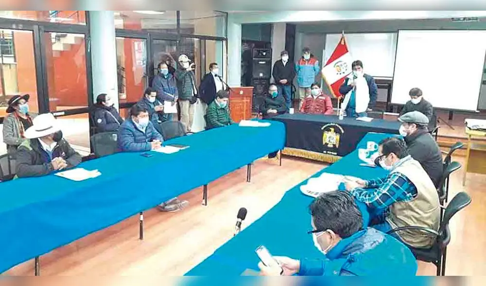 COMITÉ. Mañana definen en qué tiempo se entrega el subsidio.