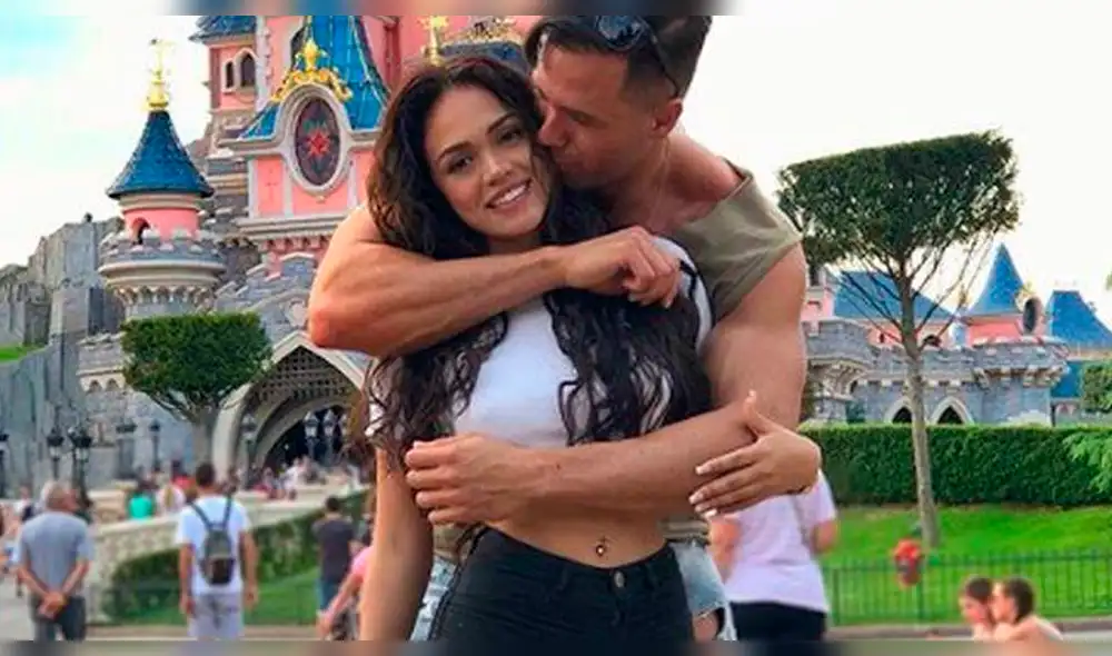 Fabio Agostini toca zona privada de Mayra Goñi y ella reacciona de la peor manera