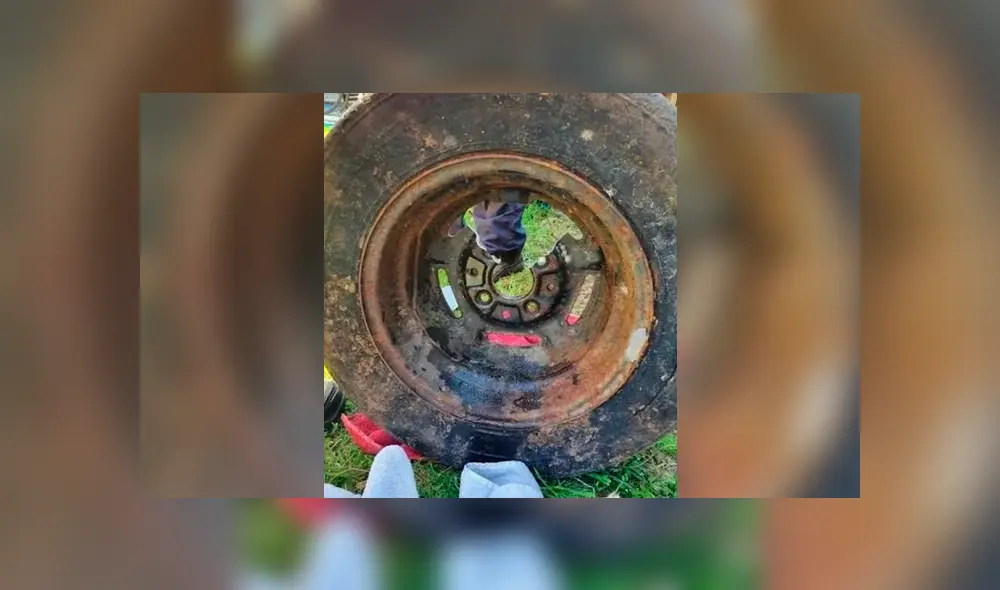 Desliza la imagen compartida en Facebook para ver todas las fotos.