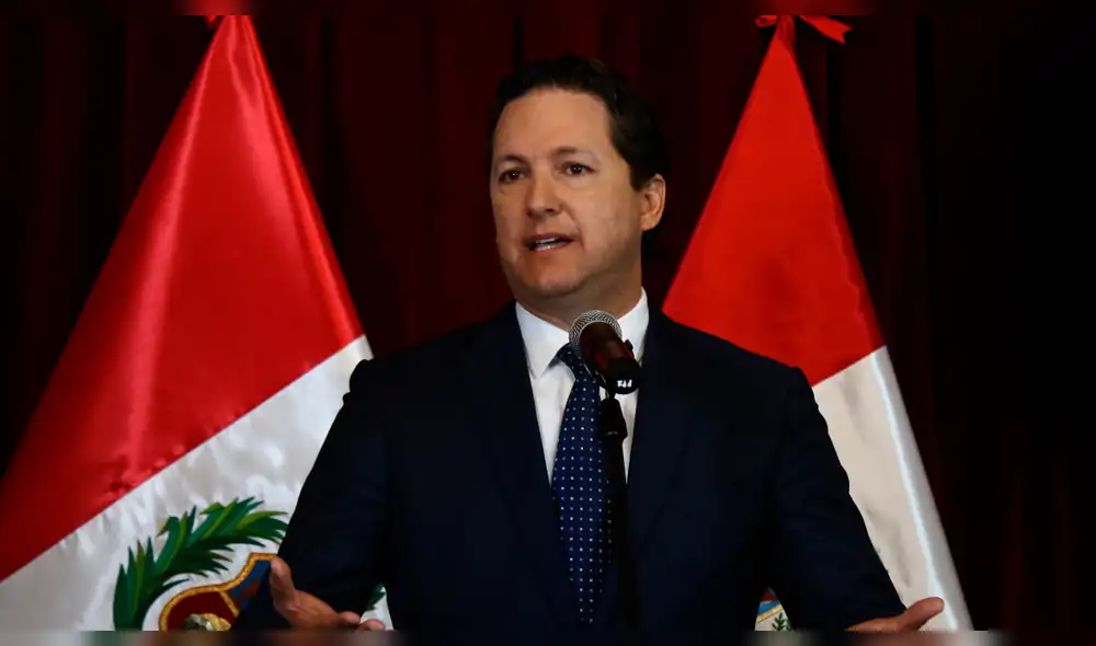 Salaverry: "No más delincuentes liberados, no más buenos policías encarcelados" Salaverry: "No más delincuentes liberados, no más buenos policías encarcelados"