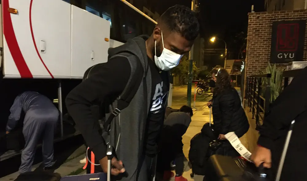 ¿Lo esperan en Matute? Tras su paso por México, Achilier sería el nuevo defensa de los íntimos. Foto: Twitter ¿Lo esperan en Matute? Tras su paso por México, Achilier sería el nuevo defensa de los íntimos. Foto: Twitter