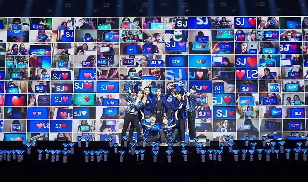 SUPER JUNIOR SUPER JUNIOR