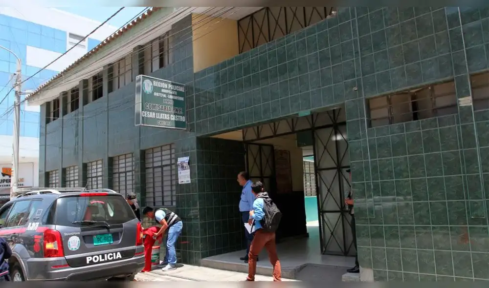 La Policía procedió al levantamiento del cadáver. (Foto: Clinton Medina) La Policía procedió al levantamiento del cadáver. (Foto: Clinton Medina)