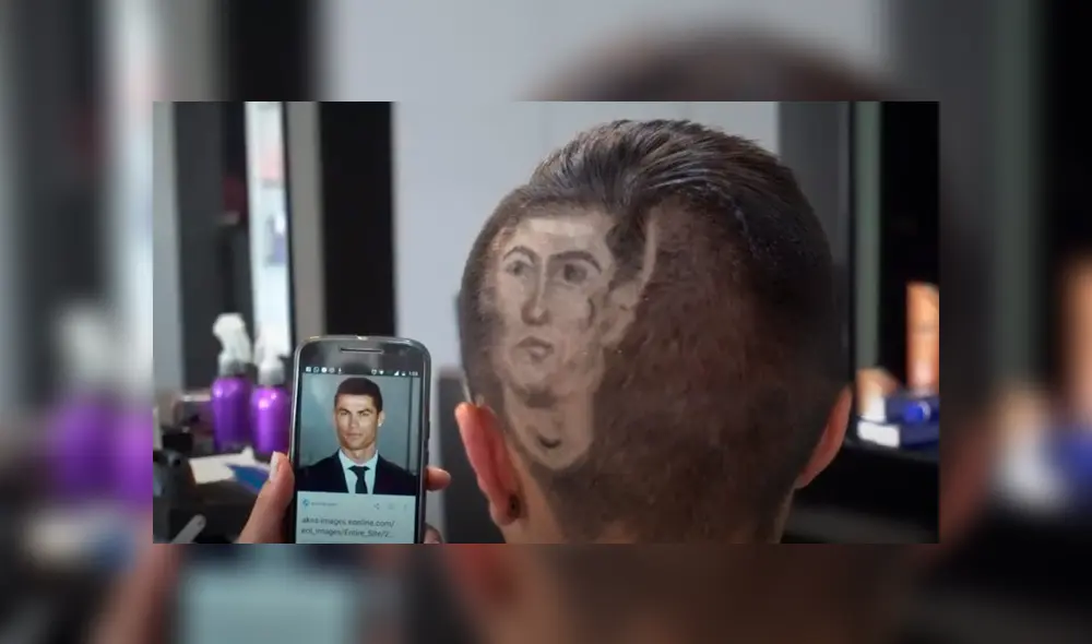 Barbero inexperto hace corte con el rostro de Cristiano Ronaldo y todo sale mal. Barbero inexperto hace corte con el rostro de Cristiano Ronaldo y todo sale mal.