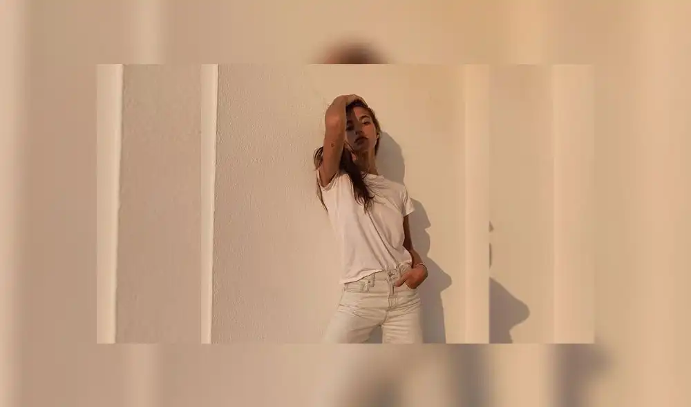 Rocío Crusset ha decidido innovar con las mejores poses en cada rincón de su casa en España. (Foto: Instagram)