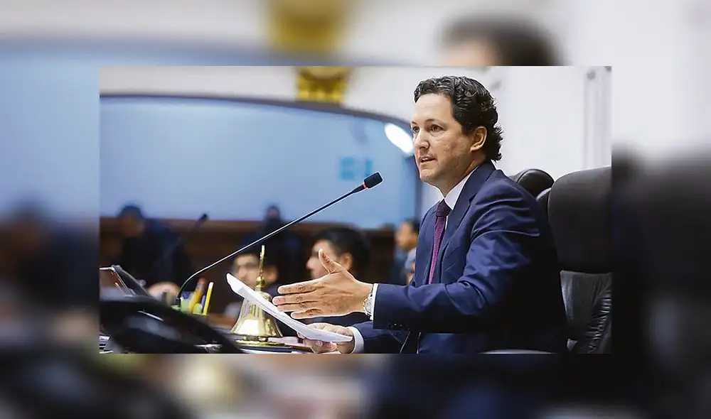 Congresistas que cobraron doble declararán ante fiscal