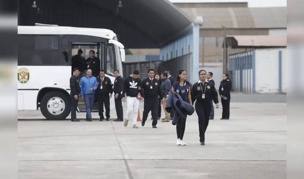 Venezolanos solo podrán ingresar al Perú si tienen pasaporte y visa humanitaria [VIDEO]