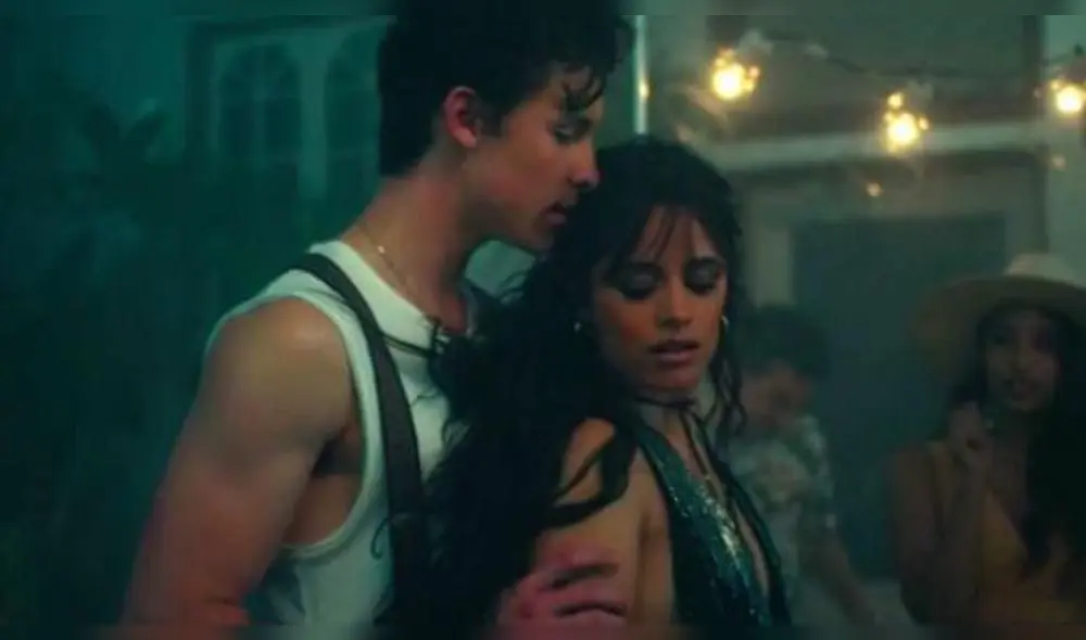 Shawn Mendes no quiso besar a Camila Cabello en los VMAs Shawn Mendes no quiso besar a Camila Cabello en los VMAs