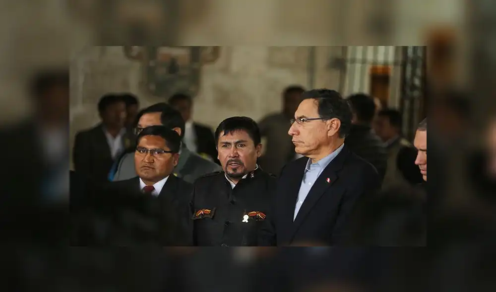 Martín Vizcarra se reunió con gobernadores en Arequipa Martín Vizcarra se reunió con gobernadores en Arequipa