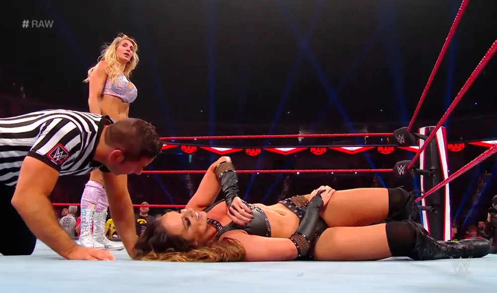 Sigue aquí EN VIVO ONLINE por Fox Sports 2 el penúltimo WWE Raw del 2019.