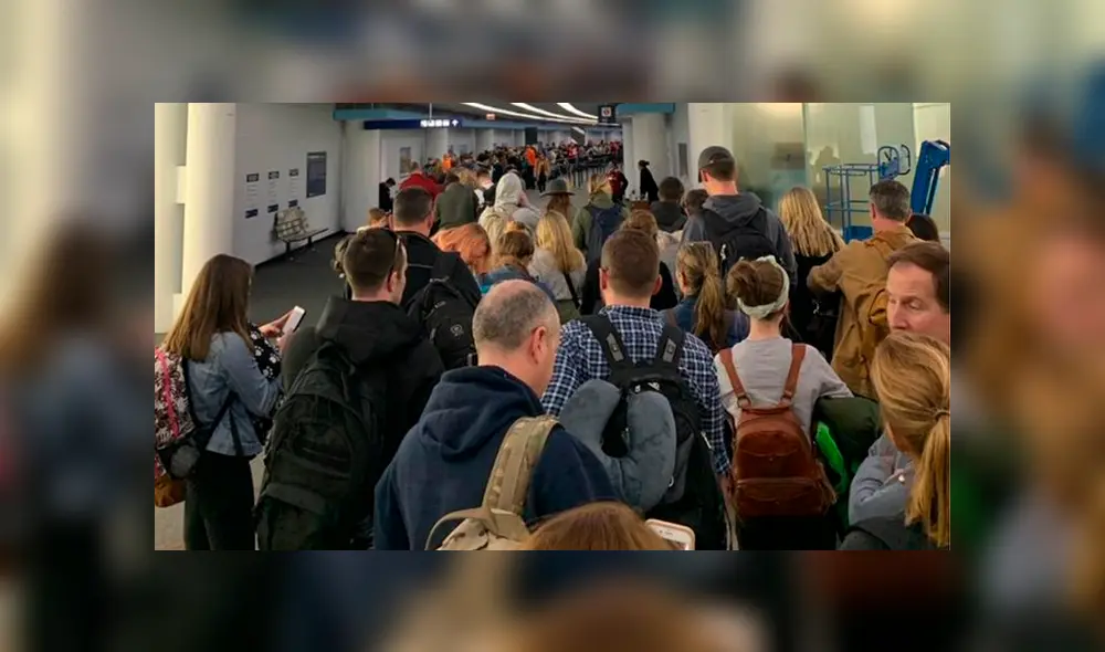 Aeropuerto de Chicago donde los pasajeros hicieron largas colas para ser revisados. Foto: Ruth Procopi Aeropuerto de Chicago donde los pasajeros hicieron largas colas para ser revisados. Foto: Ruth Procopi