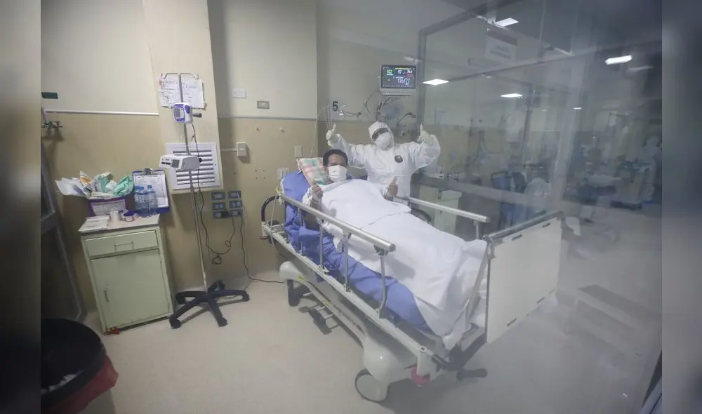 Sacerdote de VMT fue uno de los primeros casos graves y hoy abandonó UCI. Foto: EsSalud