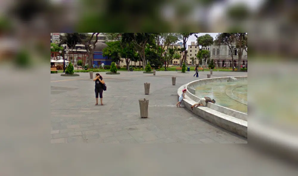 Google Maps: madre peruana es captada en polémica escena que enfurece a usuarios [FOTOS]