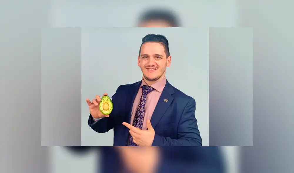 Desliza a la izquierda para ver las más asombrosas esculturas en palta que realiza el popular artista. (Foto: Facebook)