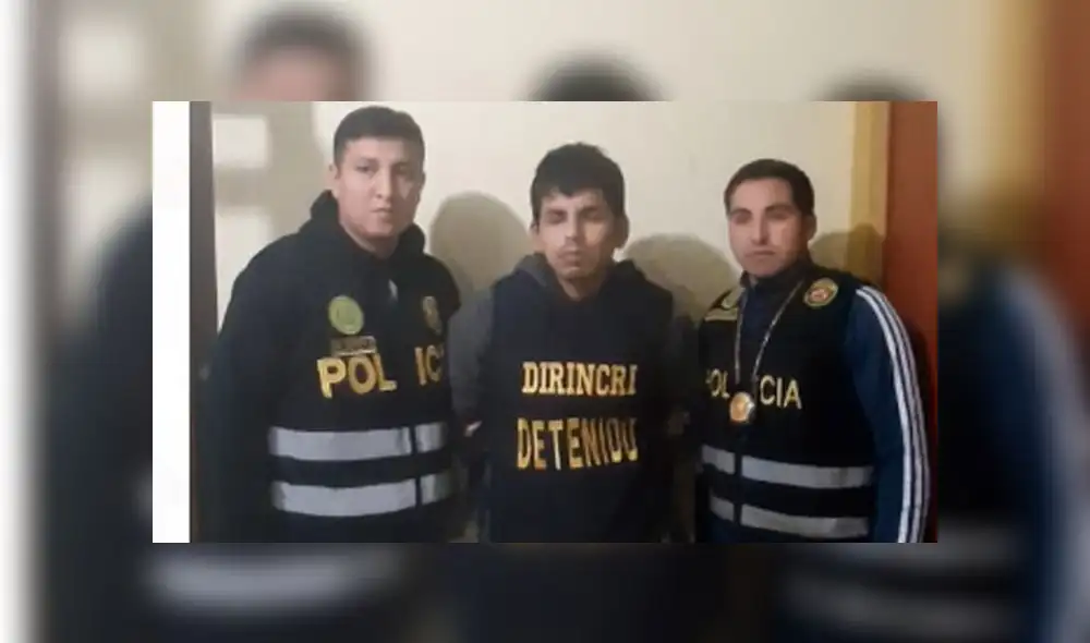 Pasaportes robados habrían sdio adulterados para venderlos a personas cuyos destinos eran Estados Unidos y Europa. (Foto: PNP) Pasaportes robados habrían sdio adulterados para venderlos a personas cuyos destinos eran Estados Unidos y Europa. (Foto: PNP)