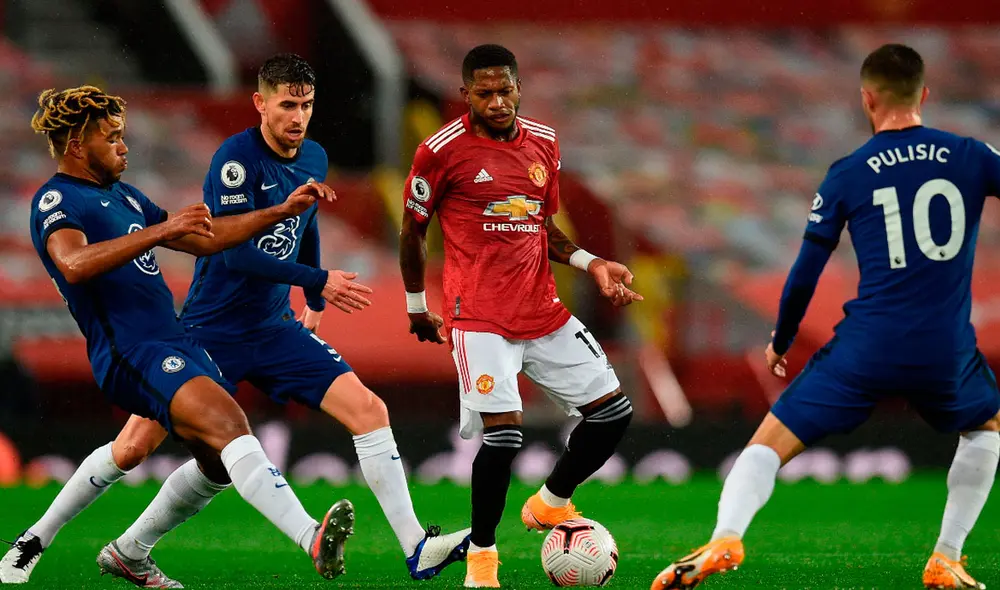 Manchester United enfrenta a Chelsea por la Premier League. Foto: EFE Manchester United enfrenta a Chelsea por la Premier League. Foto: EFE