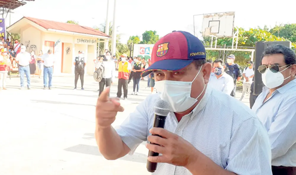 Drástico. El alcalde provincial de Coronel Portillo, Segundo Pérez, dijo que tuvo que reducir personal por falta de ingresos. Drástico. El alcalde provincial de Coronel Portillo, Segundo Pérez, dijo que tuvo que reducir personal por falta de ingresos.