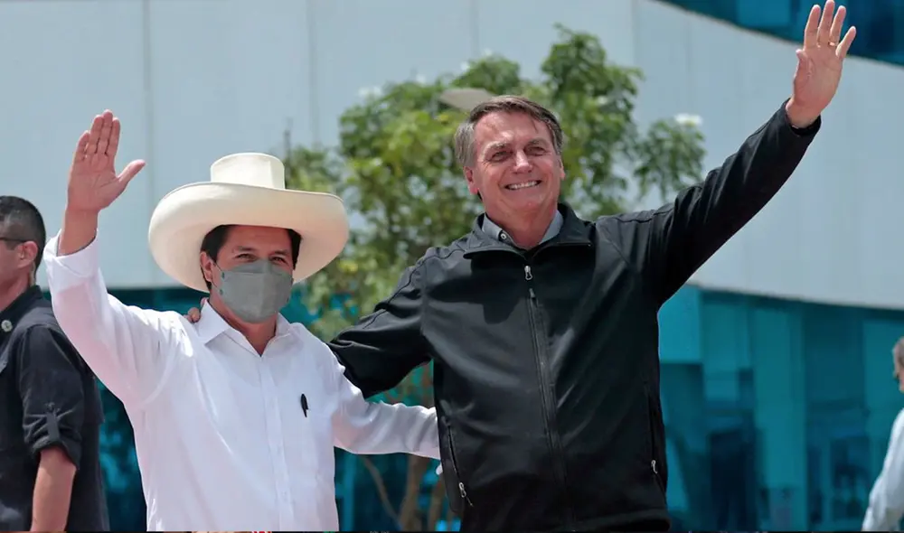 Pedro Castillo junto a Jair Bolsonaro. Foto: Presidencia