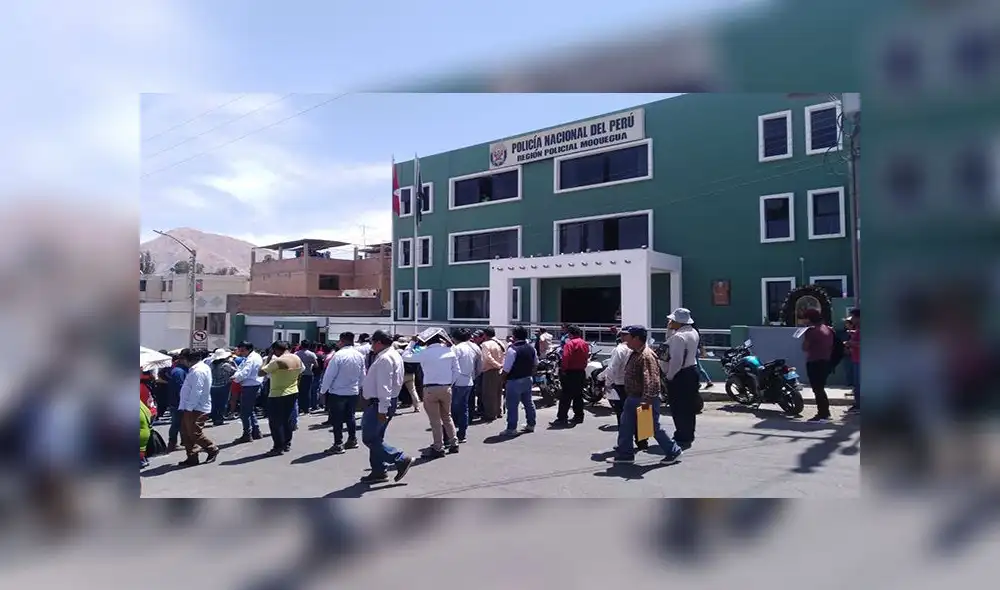 Compañeros de la víctima realizaron un plantón exigiendo mayor seguridad.