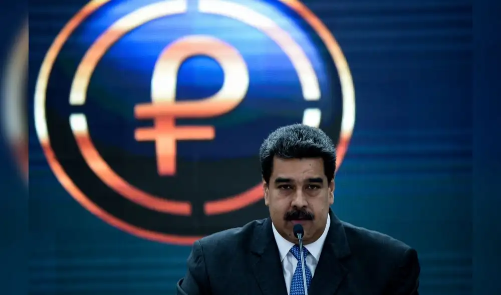 Venezuela's President Nicolas Maduro delivers a speech during a press conference to launch the international trading of oil-backed cryptocurrency called "Petro", on October 1, 2018. (Photo by Federico PARRA / AFP) Venezuela's President Nicolas Maduro delivers a speech during a press conference to launch the international trading of oil-backed cryptocurrency called "Petro", on October 1, 2018. (Photo by Federico PARRA / AFP)