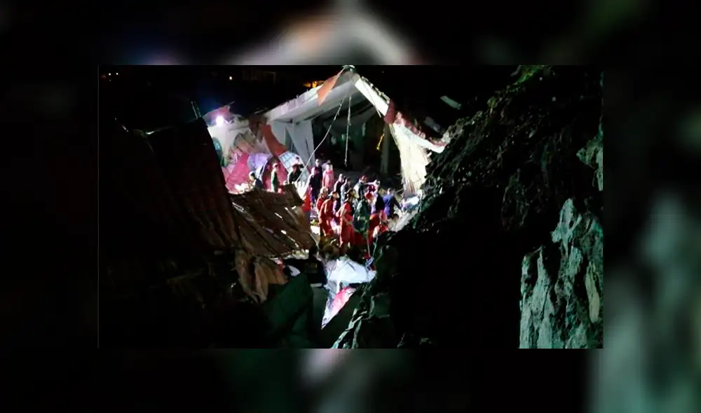Apurímac: 15 muertos tras caída de pared durante Matrimonio [VIDEO]