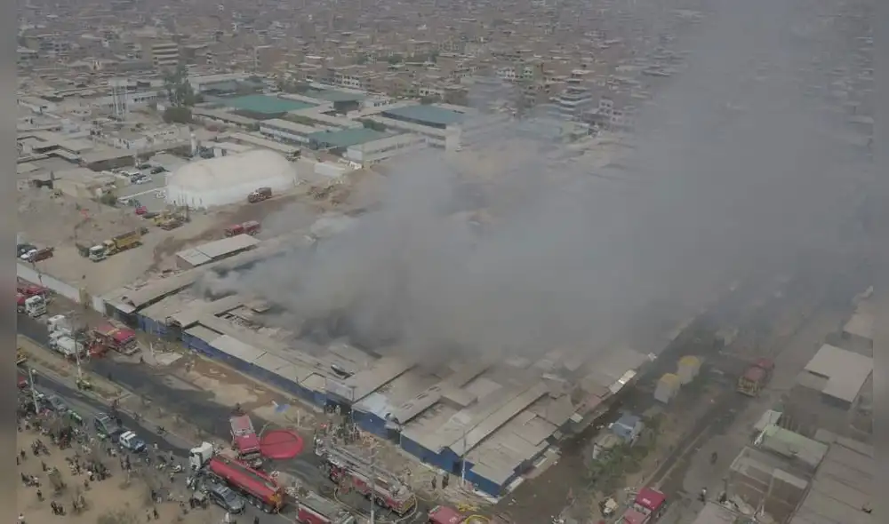 incendio San Juan de Lurigancho incendio San Juan de Lurigancho