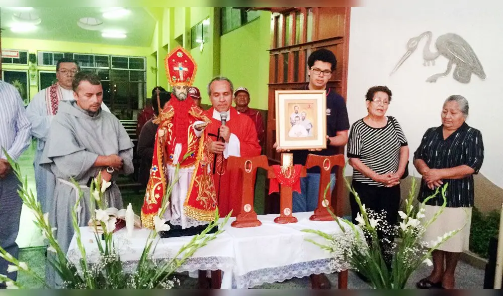 Papa Francisco en Perú: Reliquias de Santos Mártires de Chimbote y la imagen de San Pedro viajan a Trujillo