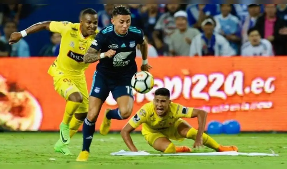 Emelec venció 2-0 a Barcelona SC en el ‘Clásico del Astillero’ por la Serie A de Ecuador [GOLES]