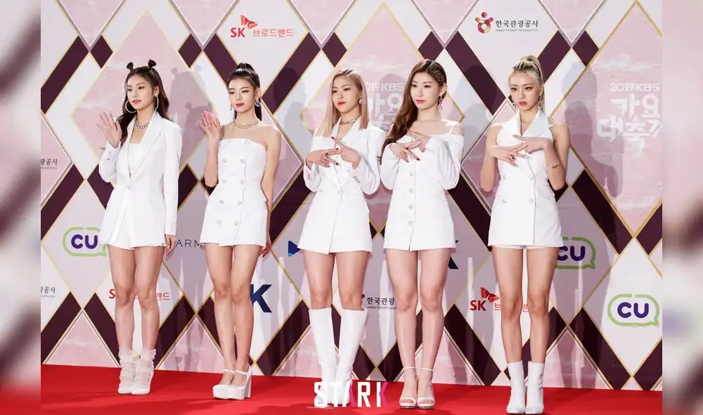 ITZY durante el photowall de los KBS Gayo Daechukje 2019.