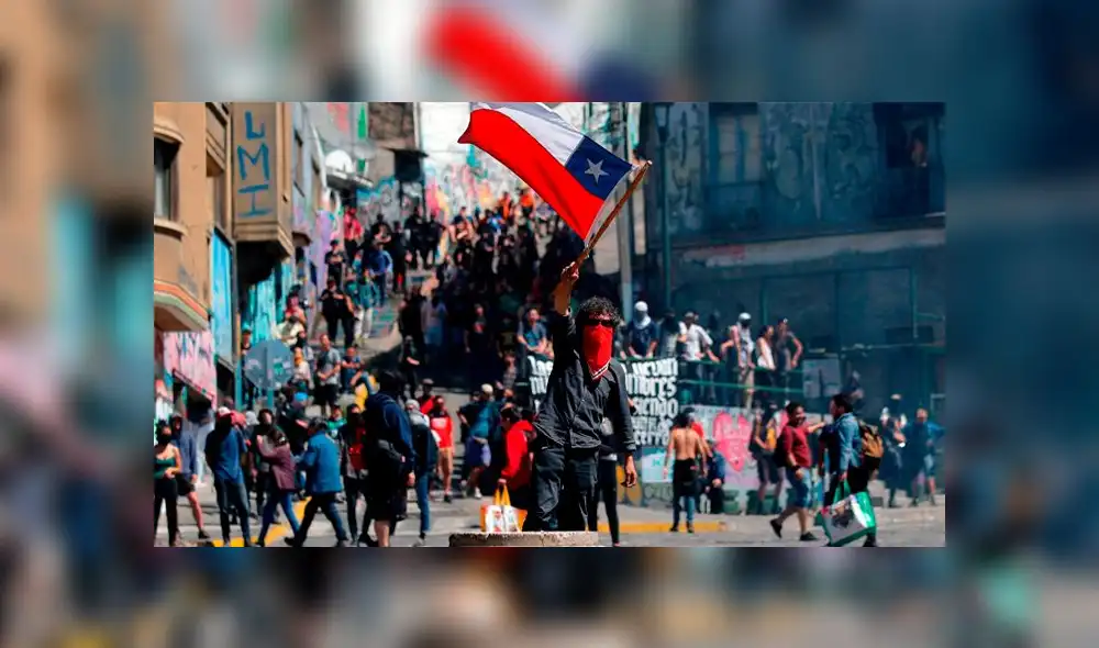 Chile: 64,9% está de acuerdo con que continúen las movilizaciones Chile: 64,9% está de acuerdo con que continúen las movilizaciones