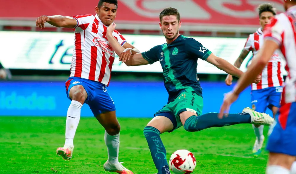 Claudio Pizarro afirmó no conocer a Santiago Ormeño, pero espera que vaya a la selección peruana. | Foto: Jam Media Claudio Pizarro afirmó no conocer a Santiago Ormeño, pero espera que vaya a la selección peruana. | Foto: Jam Media