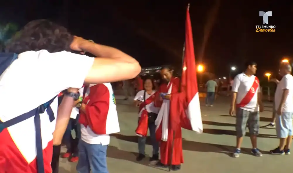 Perú vs Brasil: hincha peruano recorre Sudamérica en una moto y está en la Copa América 2019. | Foto: captura de video Perú vs Brasil: hincha peruano recorre Sudamérica en una moto y está en la Copa América 2019. | Foto: captura de video