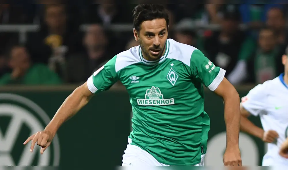 Claudio Pizarro puesto en cuarentena luego de que su hija de positivo a COVID-19. Foto: AFP Claudio Pizarro puesto en cuarentena luego de que su hija de positivo a COVID-19. Foto: AFP