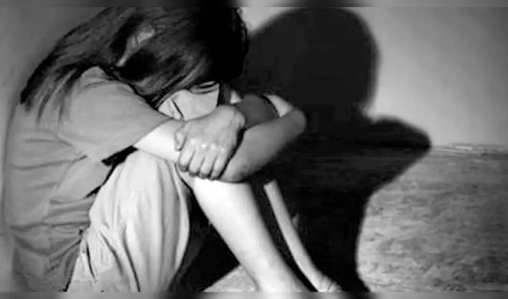 Docente es buscado por las autoridades policiales. Docente es buscado por las autoridades policiales.