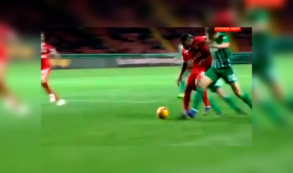 Jefferson Farfán eludió a dos rivales y desde el suelo firmó un golazo [VIDEO]