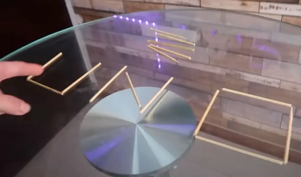 Los youtubers se desafiaron mutuamente con divertidos retos visuales de TikTok. Foto: Captura/YouTube/DesbalanceAdos Los youtubers se desafiaron mutuamente con divertidos retos visuales de TikTok. Foto: Captura/YouTube/DesbalanceAdos