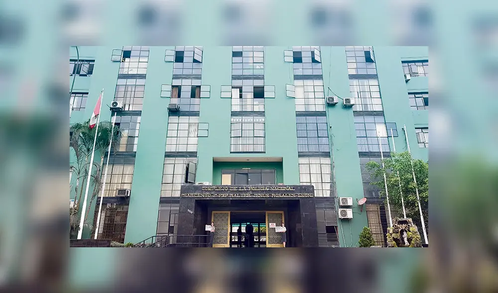 Complejo. Esta es la sede donde se encuentra la Dirección de Criminalística. Se trata del complejo policial de la Av. Aramburú. Complejo. Esta es la sede donde se encuentra la Dirección de Criminalística. Se trata del complejo policial de la Av. Aramburú.