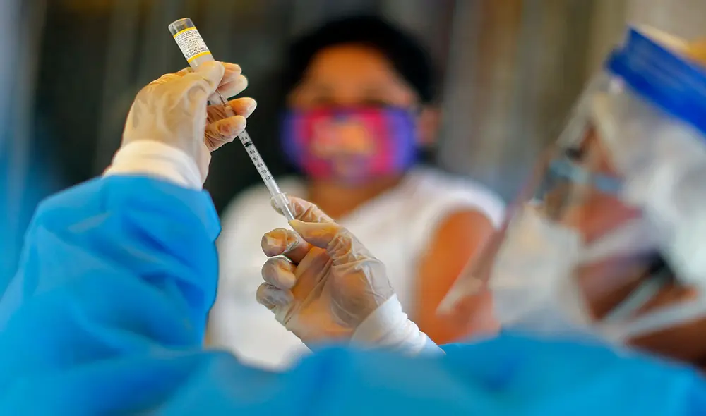 "Para principios de año como la proyección más optimista", es la expectativa de la OPS de cara a una vacuna aprobada contra el coronavirus SARS-CoV-2. Foto: AFP "Para principios de año como la proyección más optimista", es la expectativa de la OPS de cara a una vacuna aprobada contra el coronavirus SARS-CoV-2. Foto: AFP