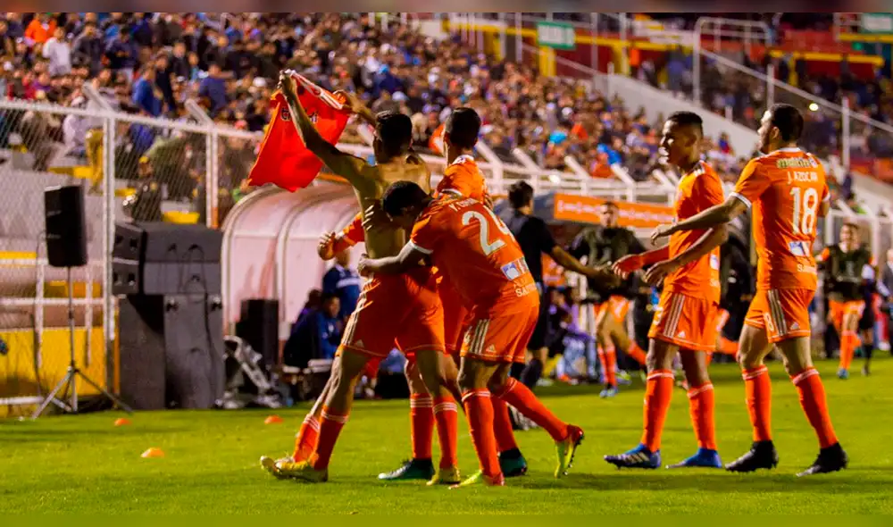 "Eliminación del Real Garcilaso de la Libertadores es producto del Karma" [FOTOS]