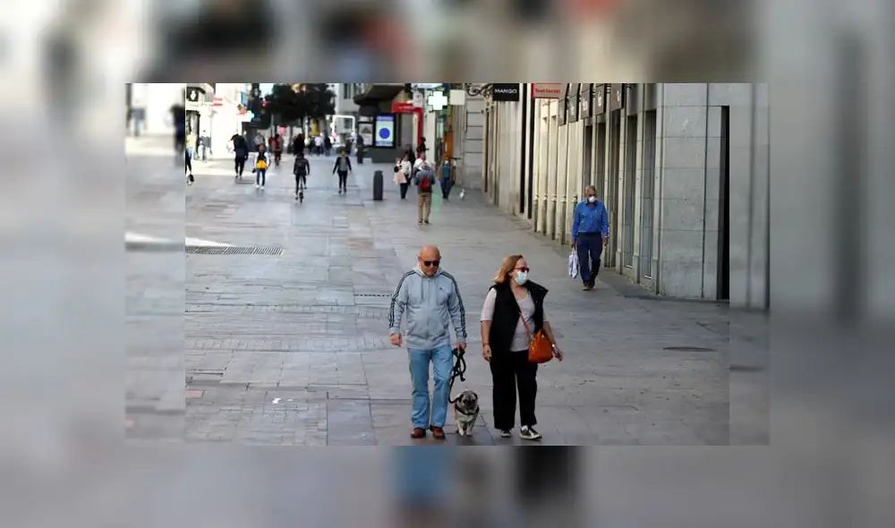 Los casos de ancianos que han fallecido a causa del COVID-19, en su gran mayoría, presentaban patologías previas. (Foto: Sergio Pérez / Reuters) Los casos de ancianos que han fallecido a causa del COVID-19, en su gran mayoría, presentaban patologías previas. (Foto: Sergio Pérez / Reuters)