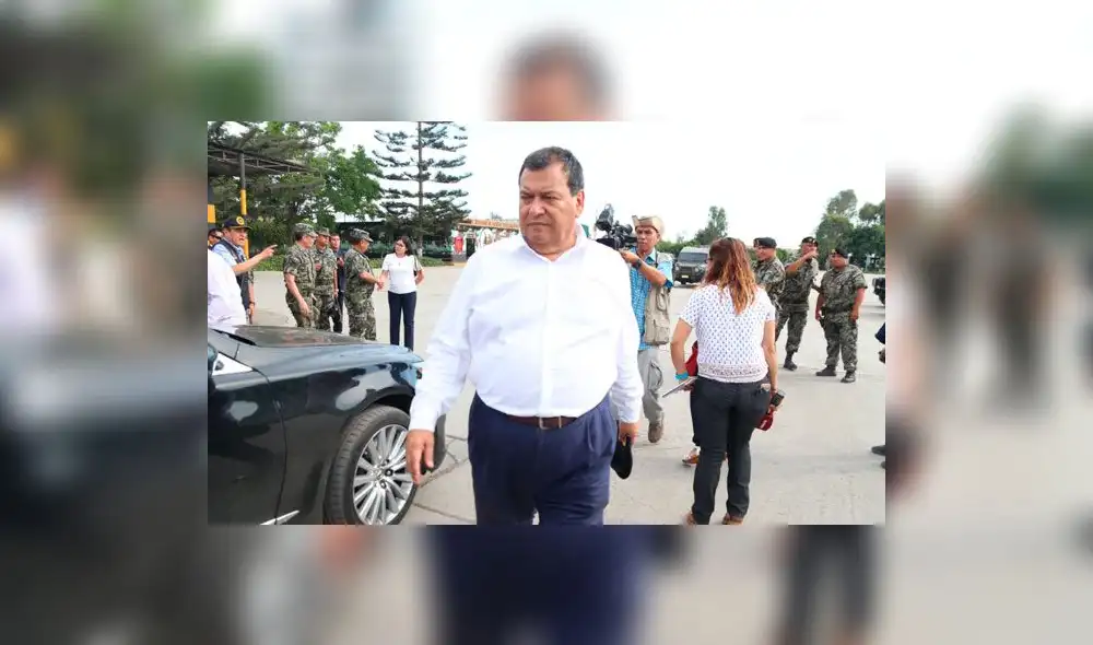 "El Gobierno no está involucrado en caso Odebrecht", afirma ministro de Defensa "El Gobierno no está involucrado en caso Odebrecht", afirma ministro de Defensa