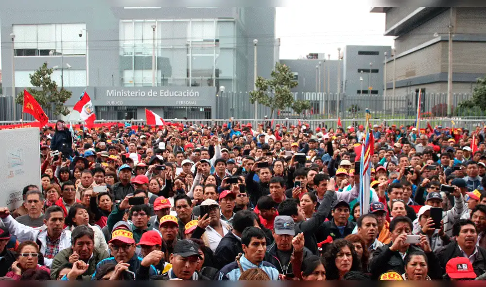 Huelga de profesores: Mitos y verdades sobre la Evaluación de Desempeño