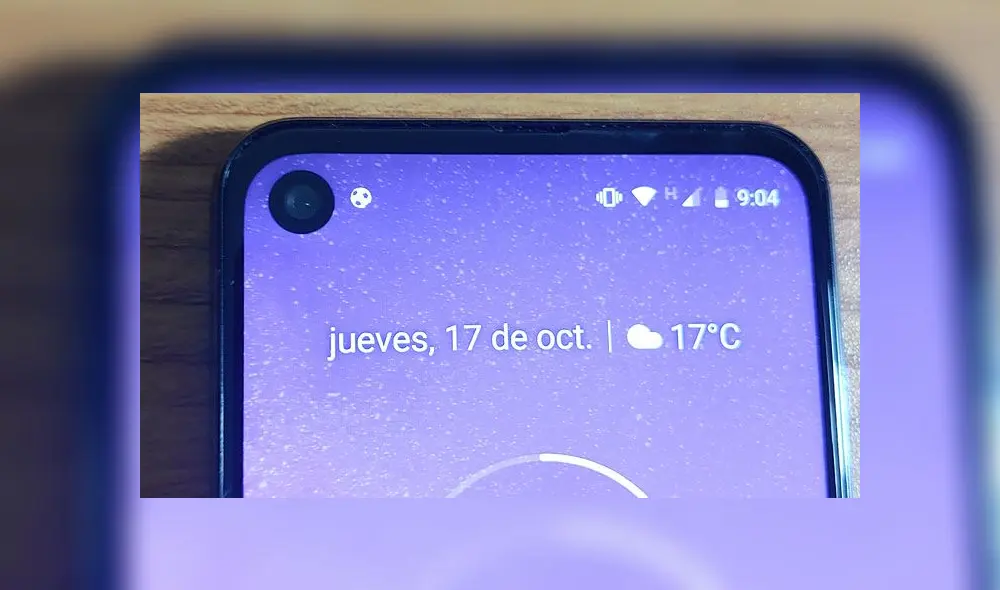 Motorola One Vision tiene un agujero en la pantalla. Motorola One Vision tiene un agujero en la pantalla.